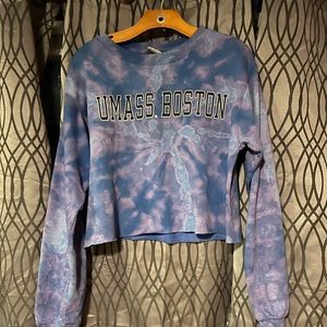 UMass Boston. Cropped and bleached crew neck